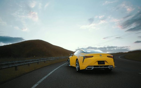 Revamp Your Classic Car: A Guide to Seamless Modern Tech Upgrades Within UK Regulations